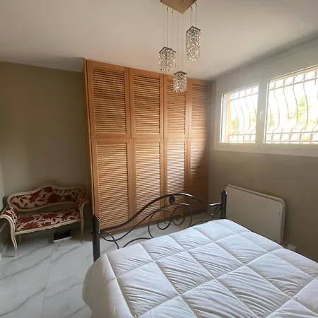 Maison Vue Sur Le * Erétria